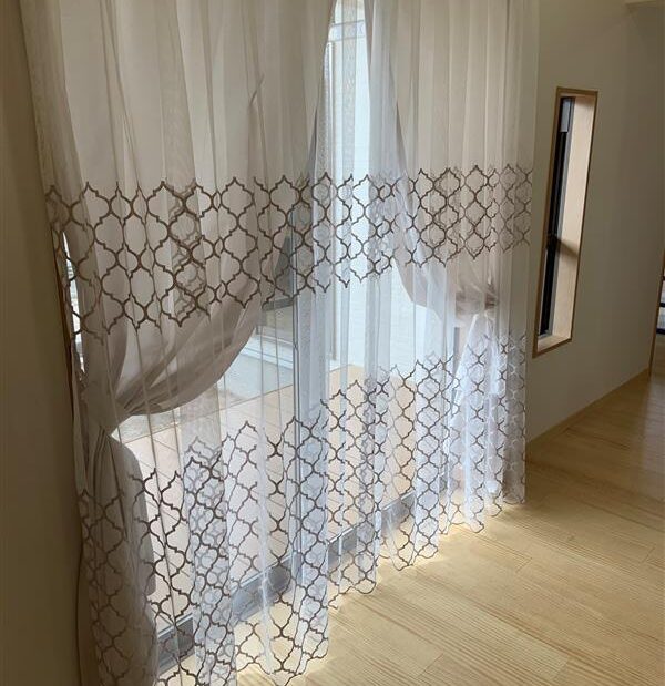 手前レース×ドレープ