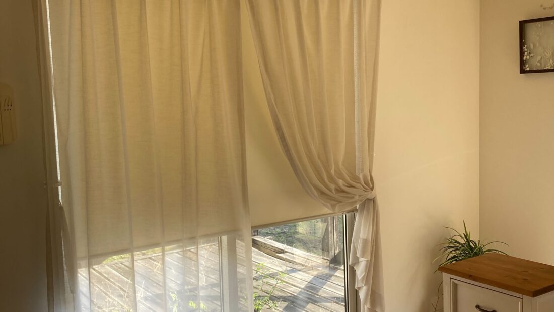 手前レース×ロールスクリーン